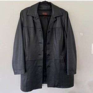 GORGEOUS LINED DANIER COAT BRAND NEW